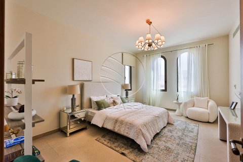 Villa in Khalifa City, Abu Dhabi, UAE 5 bedrooms, 428 sq.m. № 615095 - photo 7