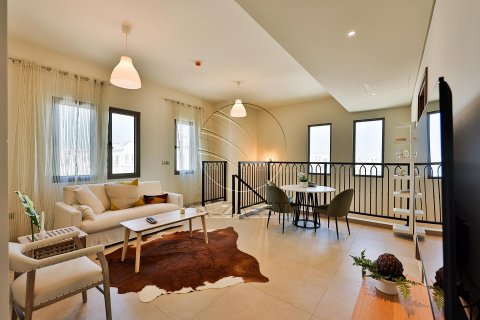 Villa in Khalifa City, Abu Dhabi, UAE 5 bedrooms, 428 sq.m. № 615095 - photo 18
