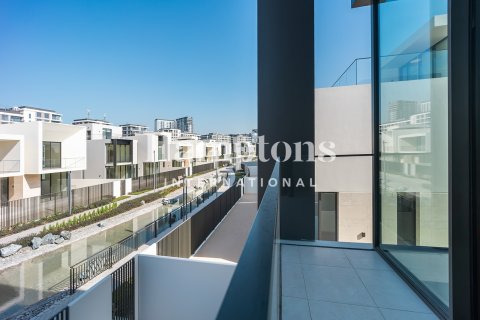 Vilë në Dubai Hills Estate, Dubai, Emiratet e Bashkuara Arabe 5 dhoma gjumi, 921.41195400 m2. № 658877 - Foto 28