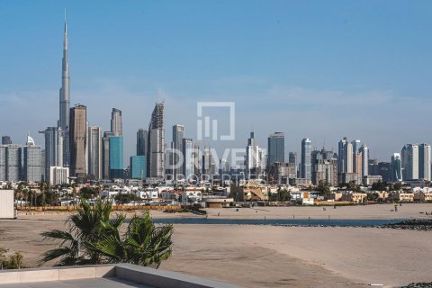 Vila di Jumeirah, Dubai, UEA 6 kamar tidur, 893.73 m2 nomor 755634 - foto 1