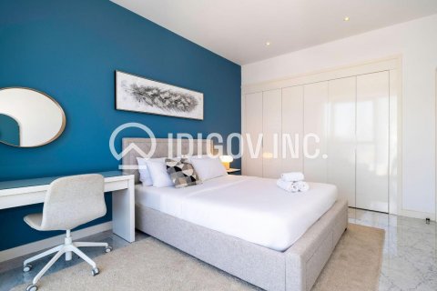 Apartment in Business Bay, Dubai, UAE 1 bedroom, 62 sq.m. № 604194 - photo 2