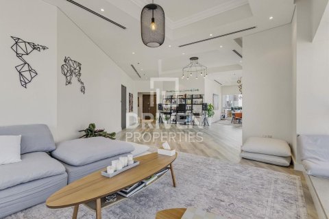 Penthouse til salg i Dubai Internet City, Dubai, UAE 3 soveværelser, 487.46 kvm № 743072 - foto 4