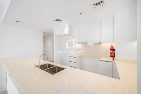 Apartment in Umm Suqeim, Dubai, UAE 2 bedrooms, 120 sq.m. № 663320 - photo 10