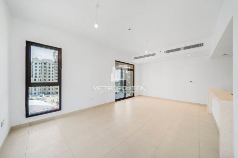 Apartment in Umm Suqeim, Dubai, UAE 2 bedrooms, 120 sq.m. № 663320 - photo 4