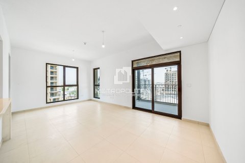 Apartment in Umm Suqeim, Dubai, UAE 2 bedrooms, 120 sq.m. № 663320 - photo 12