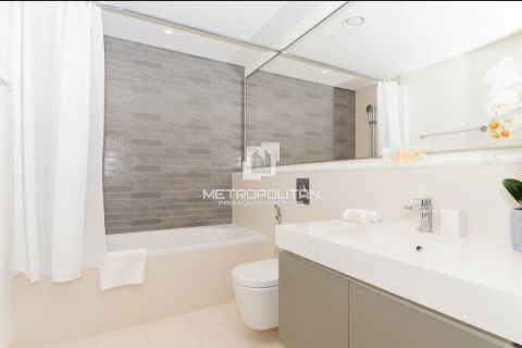 Apartamento en venta en Dubai Harbour, Dubai, EAU 2 dormitorios, 119 m2 № 663322 - foto 9