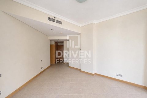 Appartement te huur in Palm Jumeirah, Dubai, VAE 2 slaapkamers, 185.53 vr.m., nr 745533 - foto 10