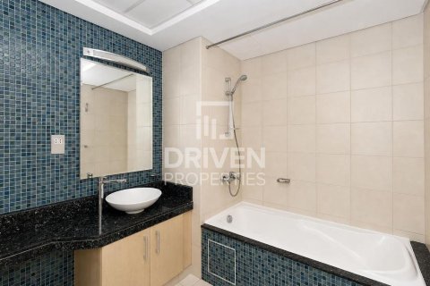 Appartement te huur in Palm Jumeirah, Dubai, VAE 2 slaapkamers, 185.53 vr.m., nr 745533 - foto 19