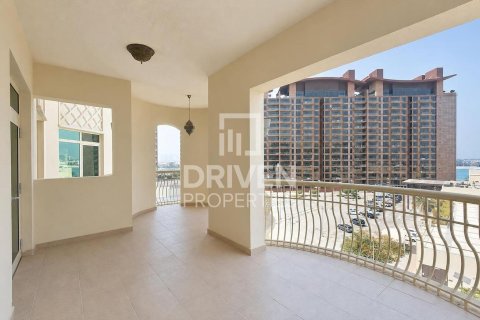 Appartement te huur in Palm Jumeirah, Dubai, VAE 2 slaapkamers, 185.53 vr.m., nr 745533 - foto 14