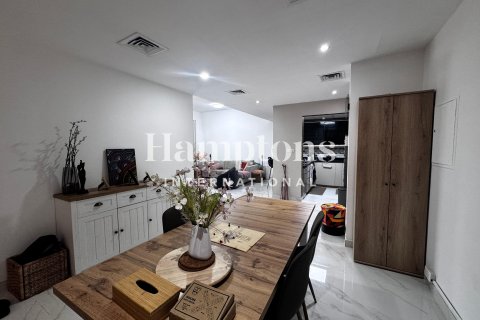 Apartment sa Greens, Dubai, UAE 3 silid-tulugan, 153.476 sq.m. № 699222