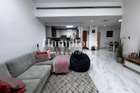 Apartment sa Greens, Dubai, UAE 3 silid-tulugan, 153.47575600 sq.m. № 699222 - larawan 12