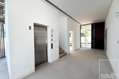 Vila u gradu Nadd Al Sheba, Dubai, UAE 4 spavaće sobe, 416.21 m2 Br. 761210 - Slika 5