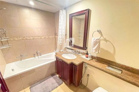 Lägenhet uthyres i Old Town, Dubai, UAE 1 sovrum, 101 kvm Nr. 664095 - fotografi 8