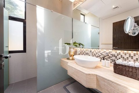 Villa zur Miete in DAMAC Hills (Akoya by DAMAC), Dubai, VAE 6 Schlafzimmer, 1000 m2 Nr. 645377 - Foto 30