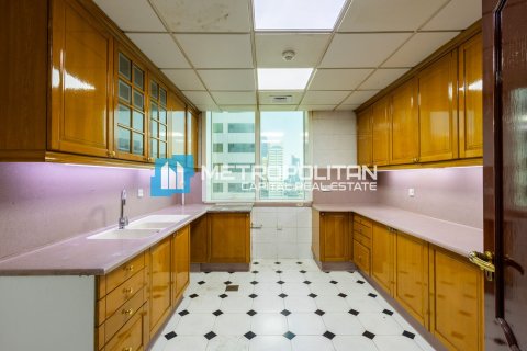 Apartament do wynajęcia w Corniche Road, Abu Dhabi, ZEA 3 sypialnie, 127.5 mkw., nr 651975 - zdjęcie 7