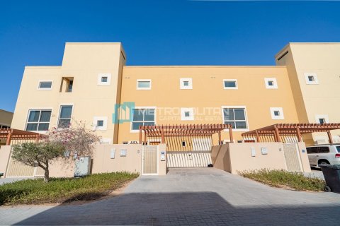 Willa na sprzedaż w Al Raha Gardens, Abu Dhabi, ZEA 3 sypialnie, 324.4 mkw., nr 651971 - zdjęcie 1