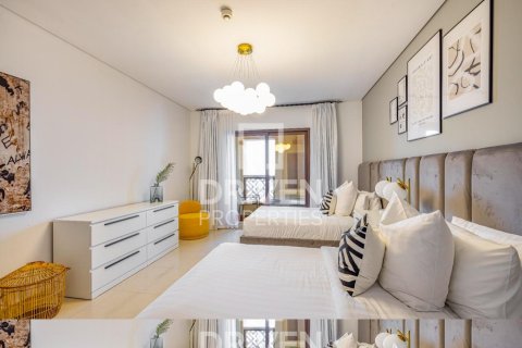 Apartament në Palm Jumeirah, Dubai, Emiratet e Bashkuara Arabe 2 dhoma gjumi, 181.72 m2. № 745695 - Foto 14
