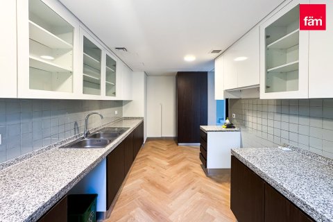 Kuća u nizu u gradu Dubai, UAE 4 spavaće sobe, 316.6 m2 Br. 660510 - Slika 11