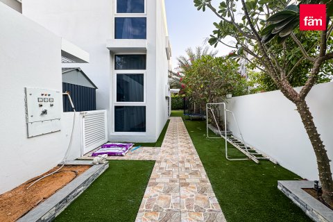 Kuća u nizu u gradu Dubai, UAE 4 spavaće sobe, 316.6 m2 Br. 660510 - Slika 21