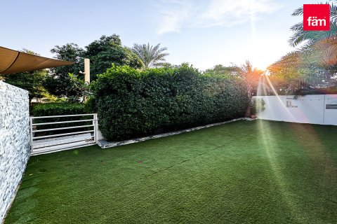 Kuća u nizu u gradu Dubai, UAE 4 spavaće sobe, 316.6 m2 Br. 660510 - Slika 27