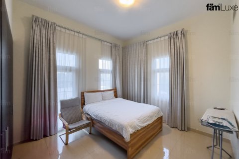 Villa à louer à Dubai, EAU 3 chambres, 677.7 m2 № 660508 - photo 16