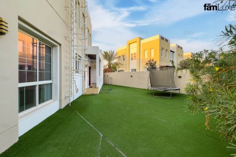 Villa à louer à Dubai, EAU 3 chambres, 677.7 m2 № 660508 - photo 22
