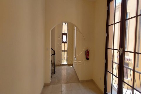 Villa in affitto a Eastern Road, Abu Dhabi, EAU 4 camere da letto, 232 mq. № 615411 - foto 22