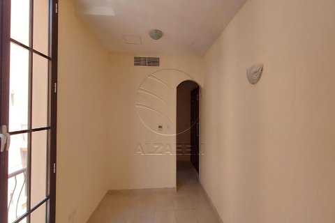 Villa in affitto a Eastern Road, Abu Dhabi, EAU 4 camere da letto, 232 mq. № 615411 - foto 17