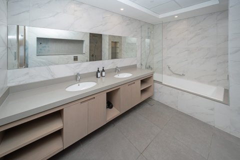 Leilighet til leie i Al Satwa, Dubai, Emiratene 2 soverom, 163 kvm Nr. 691812 - Foto 2