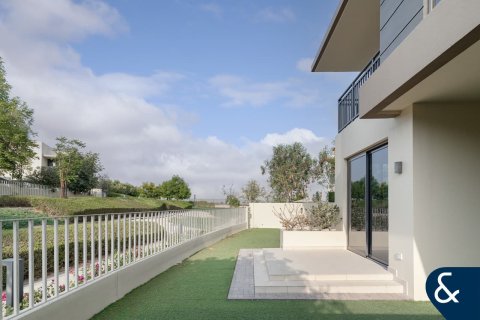 Dubai Hills Estate, Dubai, UAE의 판매용 빌라 침실 5개, 254제곱미터 번호 667512 - 사진 16