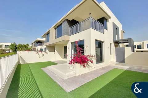 Dubai Hills Estate, Dubai, UAE의 판매용 빌라 침실 5개, 254제곱미터 번호 667512 - 사진 2