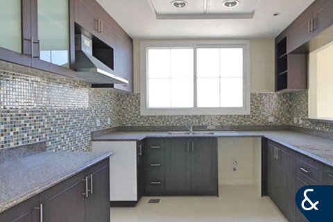 Villa sa Mudon, Dubai, UAE 3 silid-tulugan, 345 sq.m. № 667513 - larawan 4