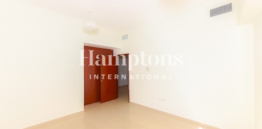 Apartament w Jumeirah Beach Residence, Dubai, ZEA 2 sypialnie, 132.294 mkw. nr 717874