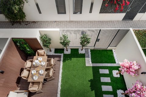 Townhouse til leje i Arabian Ranches 3, Dubai, UAE 3 soveværelser, 128.58 kvm № 750476 - foto 17