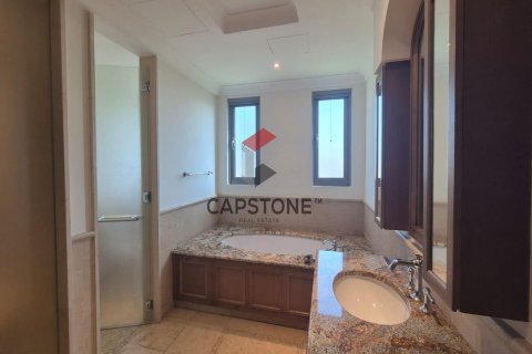 Vilë në Saadiyat Island, Abu Dhabi, Emiratet e Bashkuara Arabe 4 dhoma gjumi, 930 m2. № 604446 - Foto 15