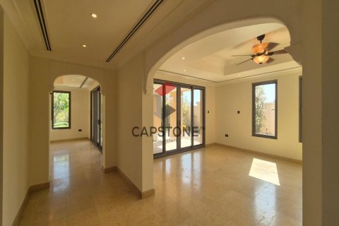 Vilë në Saadiyat Island, Abu Dhabi, Emiratet e Bashkuara Arabe 4 dhoma gjumi, 930 m2. № 604446 - Foto 9