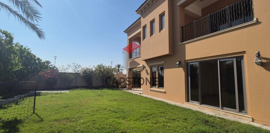 Vilë në Saadiyat Island, Abu Dhabi, Emiratet e Bashkuara Arabe 4 dhoma gjumi, 930 m2. № 604446