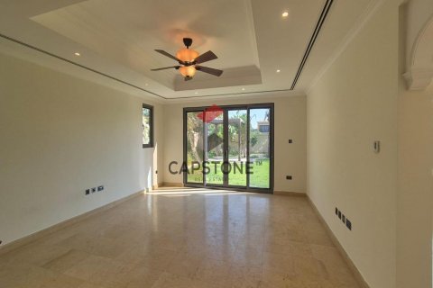 Vilë në Saadiyat Island, Abu Dhabi, Emiratet e Bashkuara Arabe 4 dhoma gjumi, 930 m2. № 604446 - Foto 12