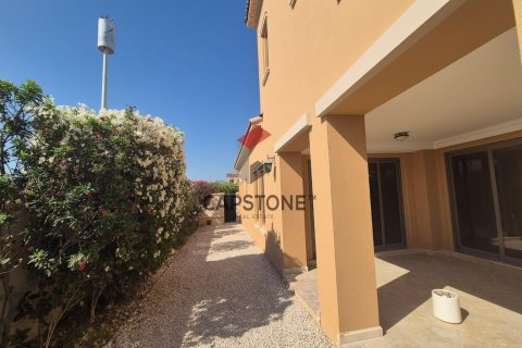 Vilë në Saadiyat Island, Abu Dhabi, Emiratet e Bashkuara Arabe 4 dhoma gjumi, 930 m2. № 604446 - Foto 3