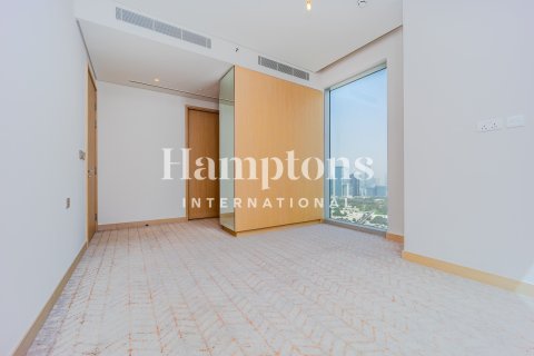 Apartment in Downtown Dubai (Downtown Burj Dubai), UAE 2 bedrooms, 105.50993710 sq.m. № 687794 - photo 16