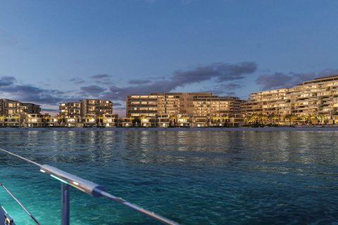 Apartament në Palm Jumeirah, Dubai, Emiratet e Bashkuara Arabe 3 dhoma gjumi, 355 m2. № 646832 - Foto 1