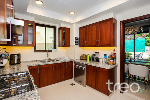 Villa til leje i Arabian Ranches 2, Dubai, UAE 5 soveværelser, 374.21 kvm № 733526 - foto 6