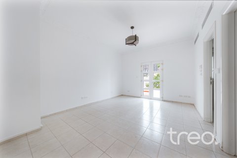 Villa en alquiler en Meadows, Dubai, EAU 3 dormitorios, 604.89 m2 № 733566 - foto 10
