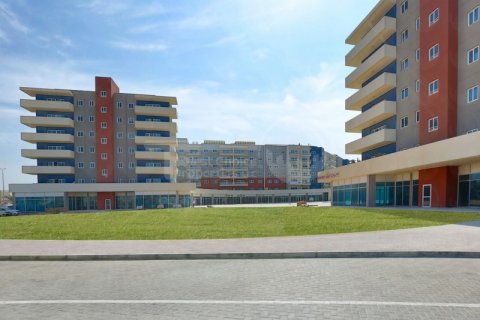 Apartment in Al Reef, Abu Dhabi, UAE 3 bedrooms, 144.9 sq.m. № 731142 - photo 18