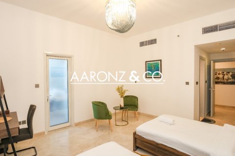 Apartmán v Dubai Marina, Dubai, SAE 3 spálne, 257 m2 č. 692812 - Fotografia 16