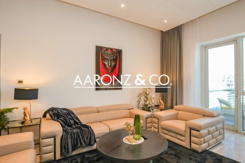 Apartmán v Dubai Marina, Dubai, SAE 3 spálne, 257 m2 č. 692812 - Fotografia 4