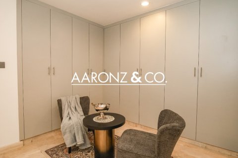 Apartmán v Dubai Marina, Dubai, SAE 3 spálne, 257 m2 č. 692812 - Fotografia 13