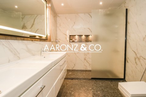 Apartmán v Dubai Marina, Dubai, SAE 3 spálne, 257 m2 č. 692812 - Fotografia 22