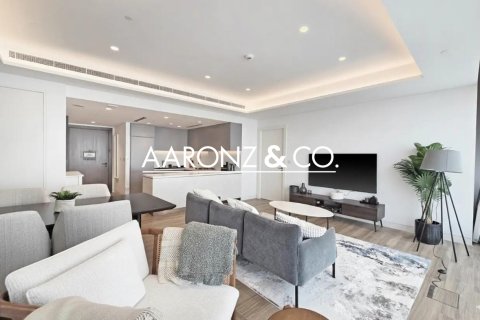 Huoneisto Jumeirah Lake Towers, Dubai, Arabiemiraatit 1 makuuhuone, 75 m2 № 692808