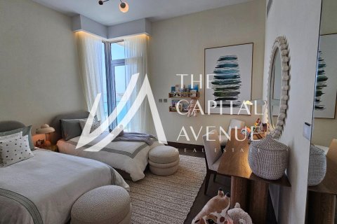 Villa til salg i Abu Dhabi, UAE 7 soveværelser, 515.43 kvm № 764448 - foto 8